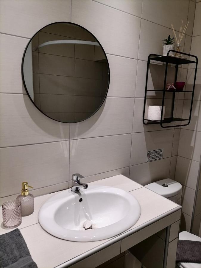 利迈纳里亚D House公寓 外观 照片